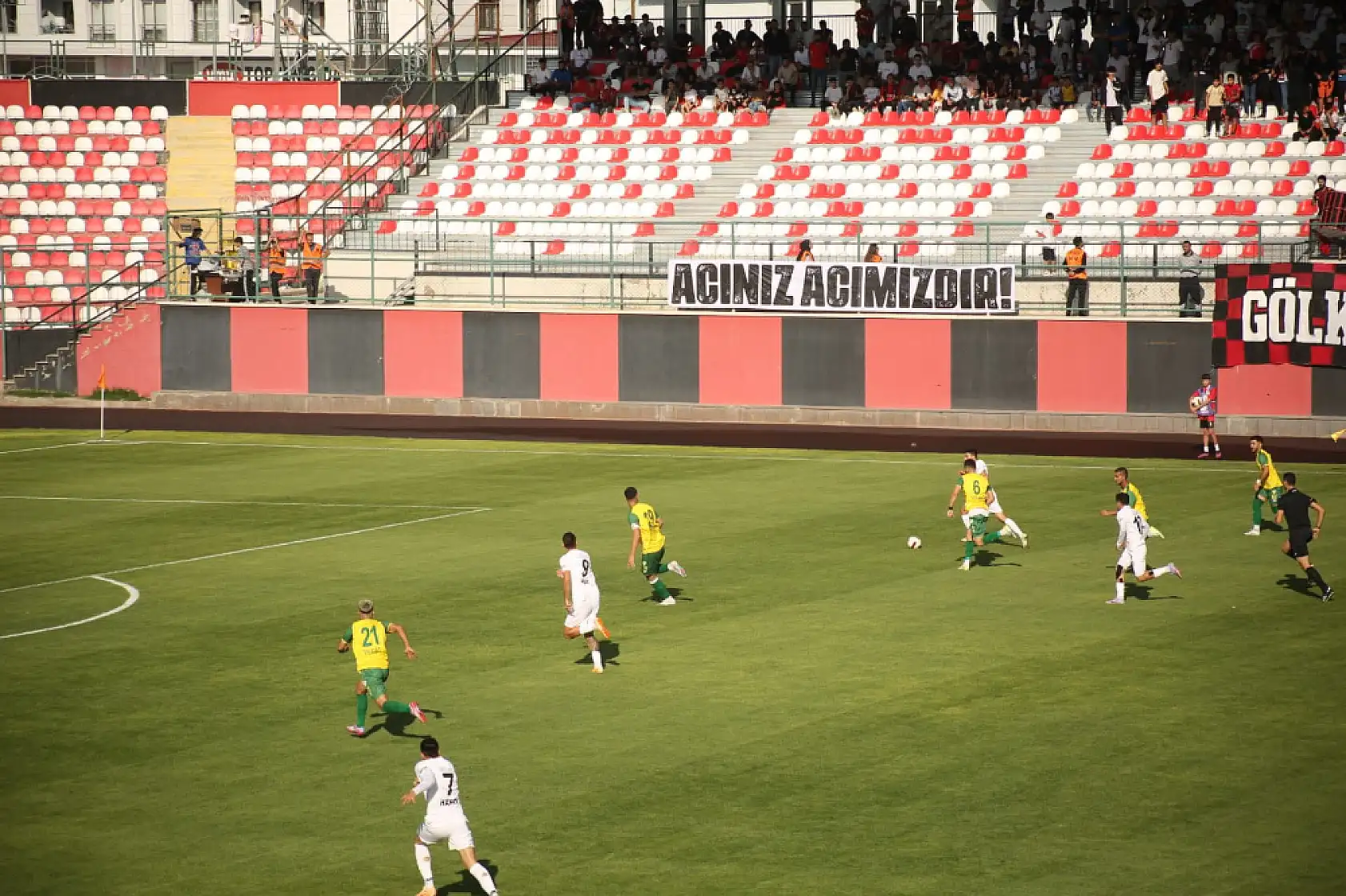 Vanspor FK - Adıyaman 1954 maçından kareler